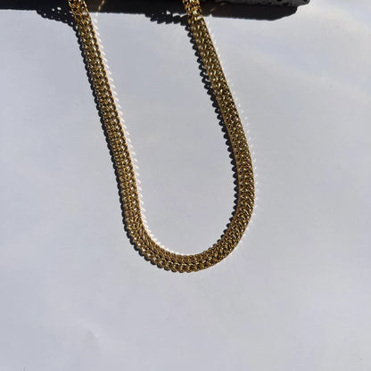 Double gold necklace