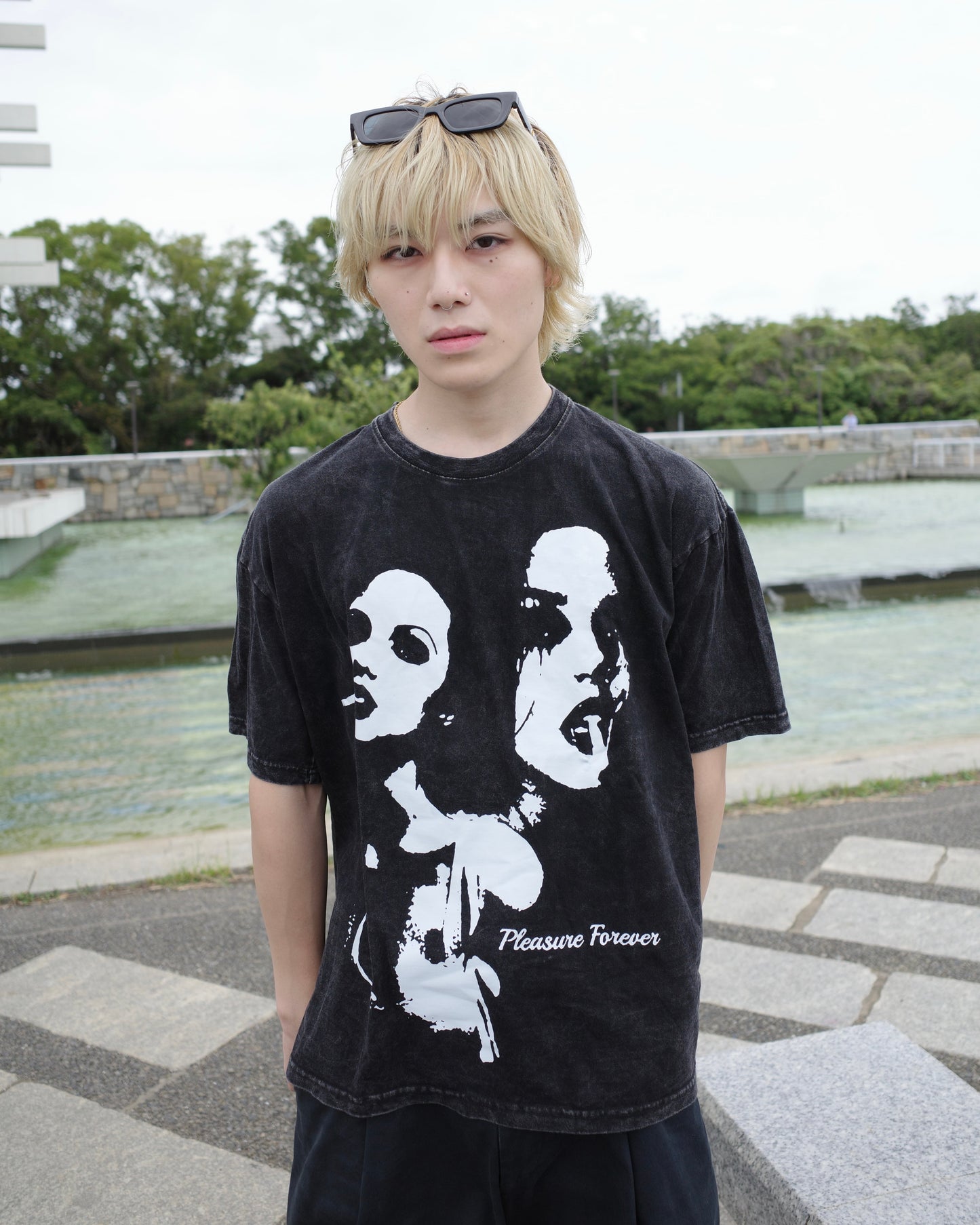 【即納】SMOKING GIRL T-shirts