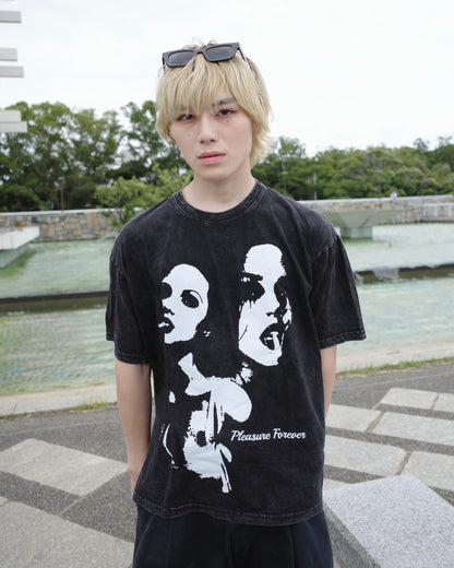 【即納】SMOKING GIRL T-shirts