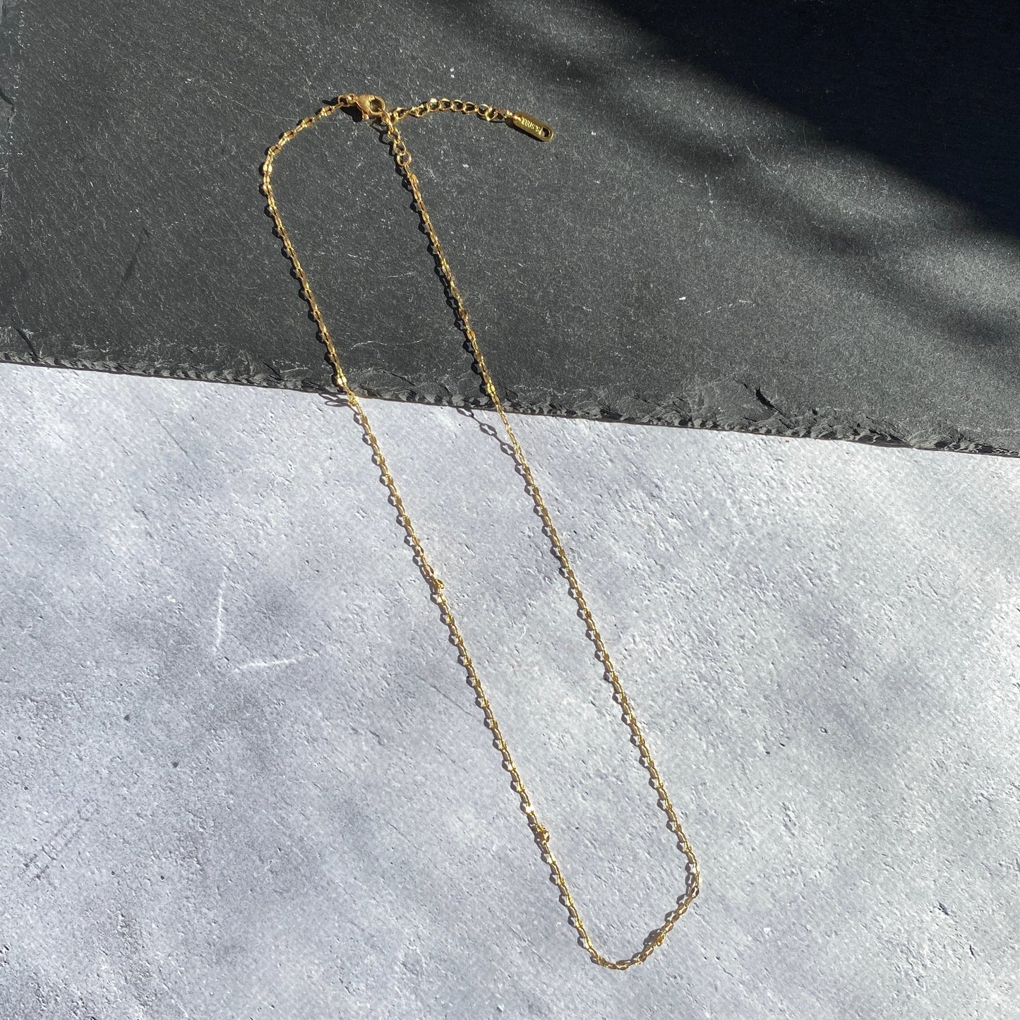 Petal chain necklace