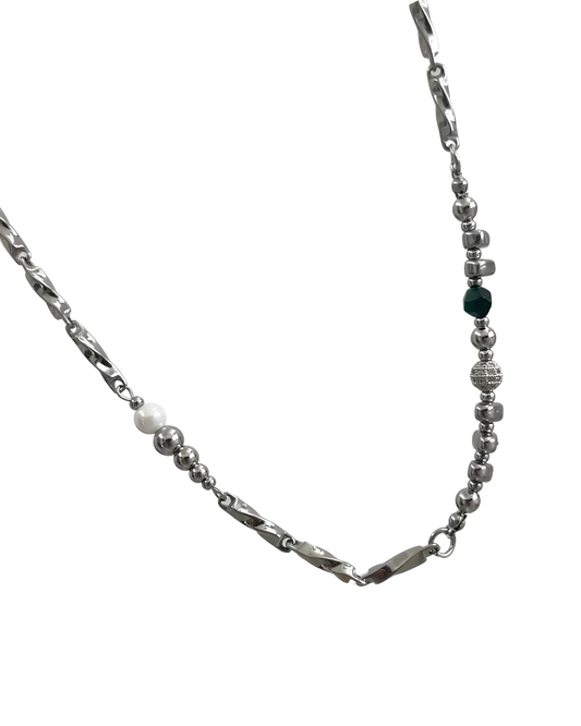 Green Stone Bead Necklace