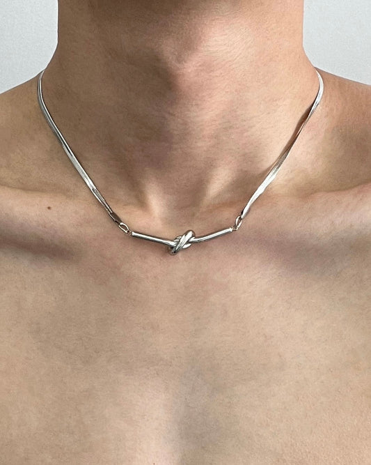 Twist Knot Choker