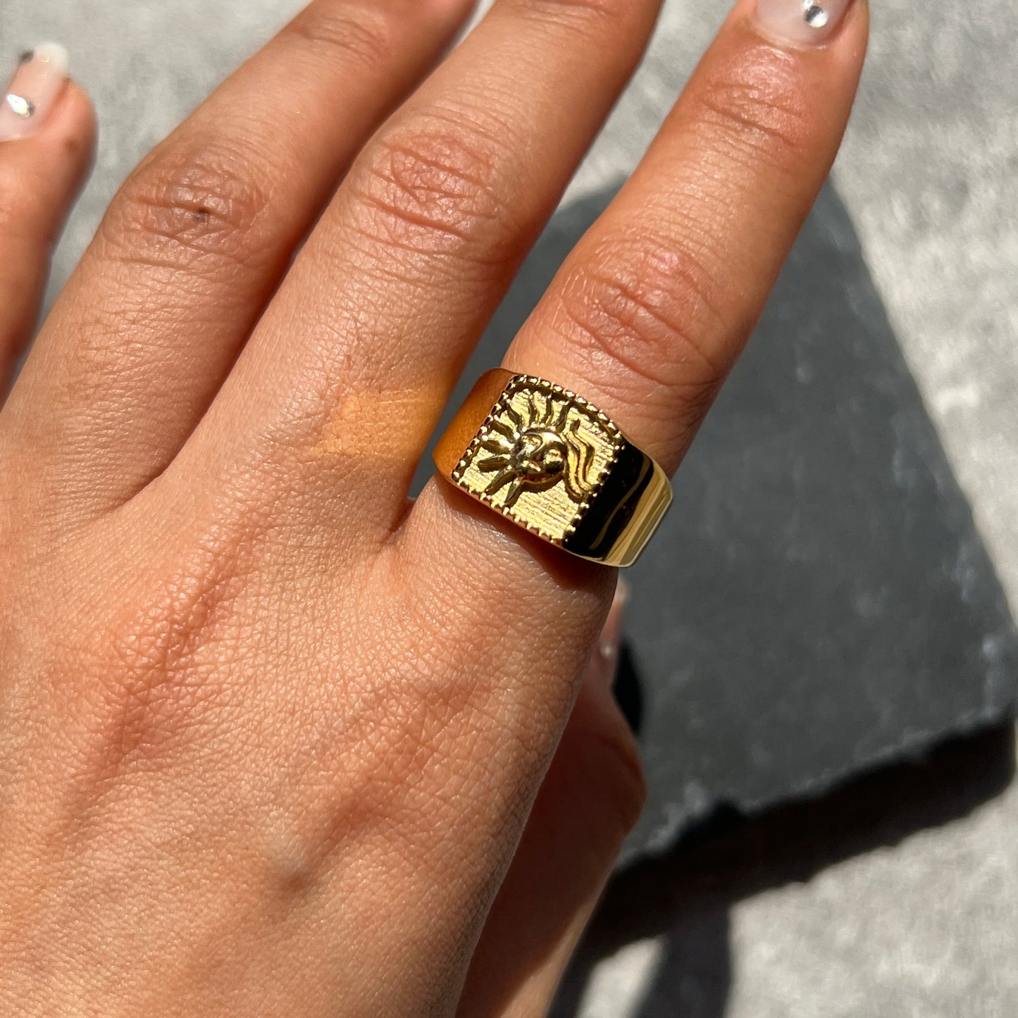 Gold sun vibe ring